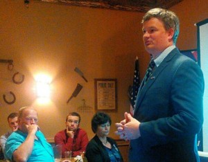 Jason Ravnsborg speaks to Brown County Republicans, Aberdeen, SD, 2015.07.09.