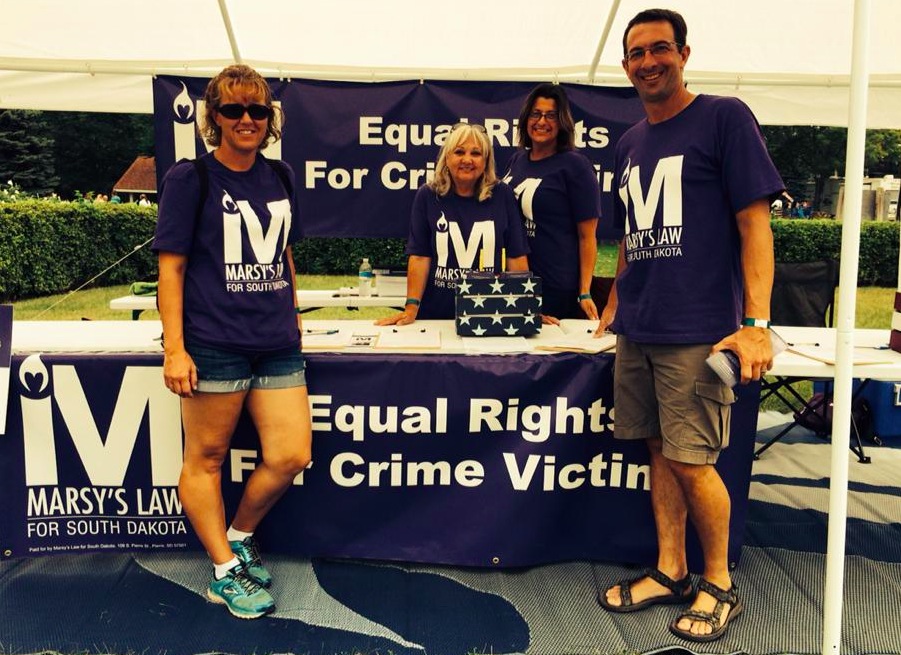 Victims bill of rights circulators, State Fair, Huron, South Dakota, 2015.09.07. Photo from Marsy's Law for South Dakota Facebook page.