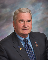 Senator and bully David Omdahl (R-11/Sioux Falls)