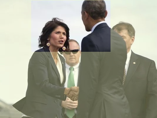 Full AP photo cropped by Jackley for anti-Noem ad.