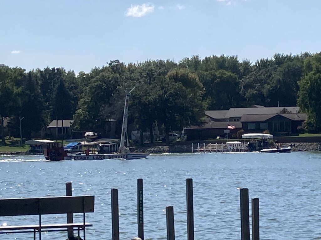Clary Lake Service—I want that guy’s job! Ride around the lakes with a crane boat, haul up docks and shipwrecks and sunken treasure—now that’s the life!